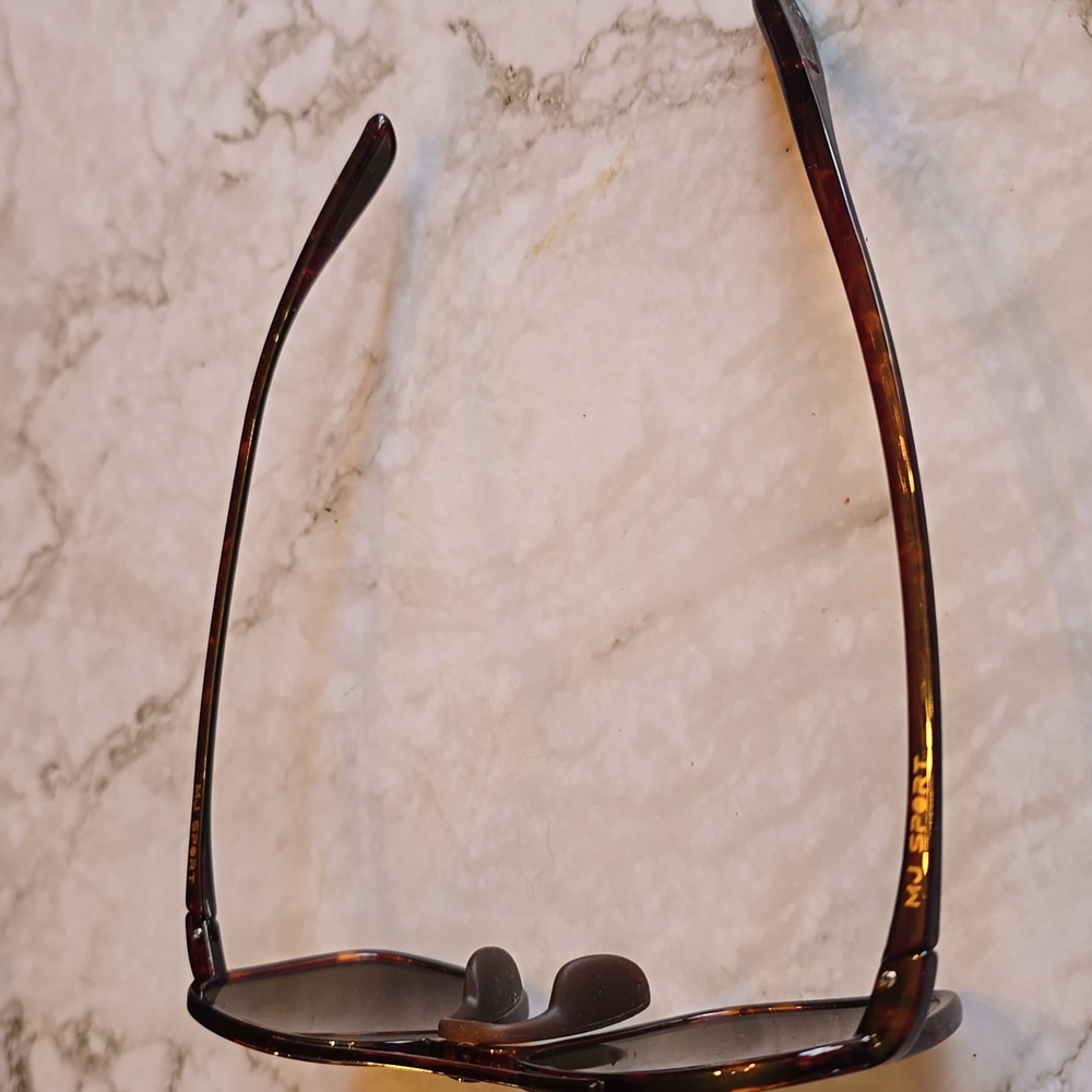 NWOT - Maui Jim Keokea Tortoise polarized aviator sunglasses with travel case - Picture 5 of 6